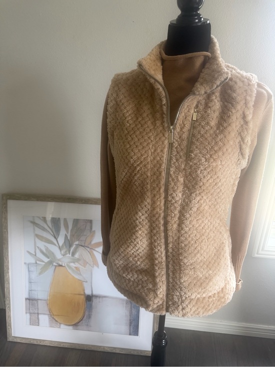 Calvin Klein Jackets & Blazers - Calvin Klein Beige Plush Sherpa Zip Vest and sweater (2 piece set)